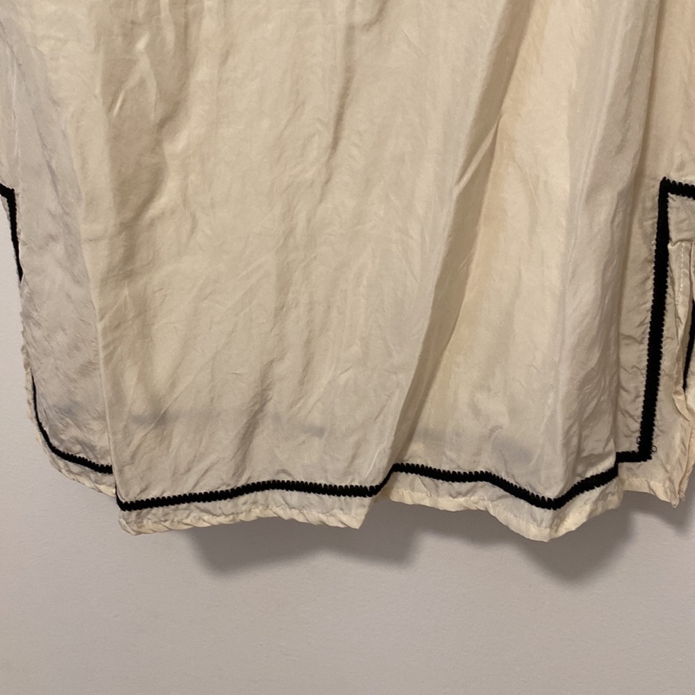 Top Classic Embroidered - Picture 8 of 8